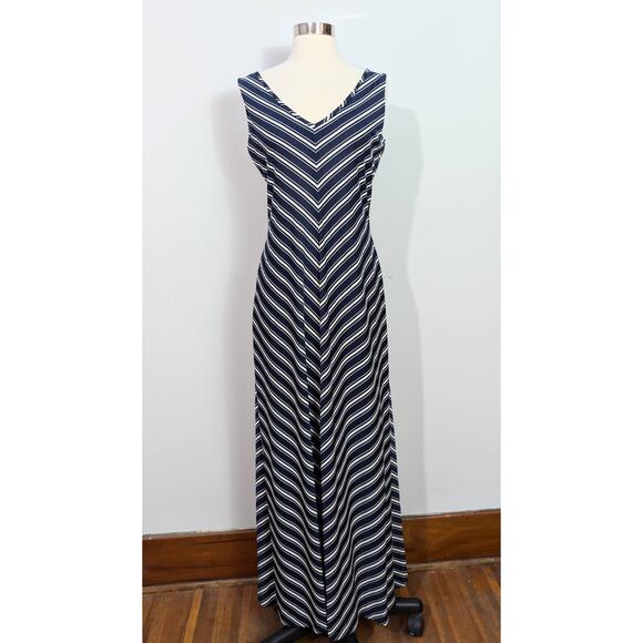 Blue/White Chevron 70s Maxi Dress - Picture 2 of 6
